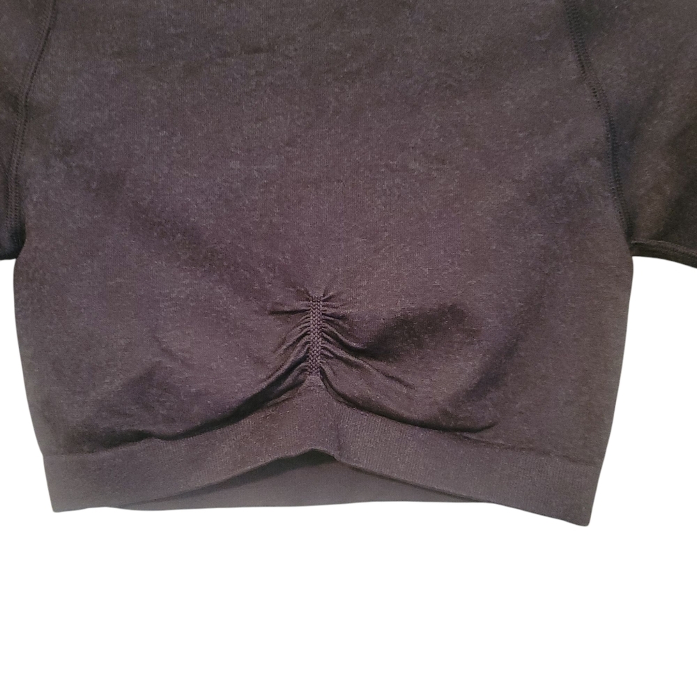 EUC Gymshark Women's Adapt Fleck Seamless Long Sleeve Crop Top, Size Medium - Picture 2 of 7